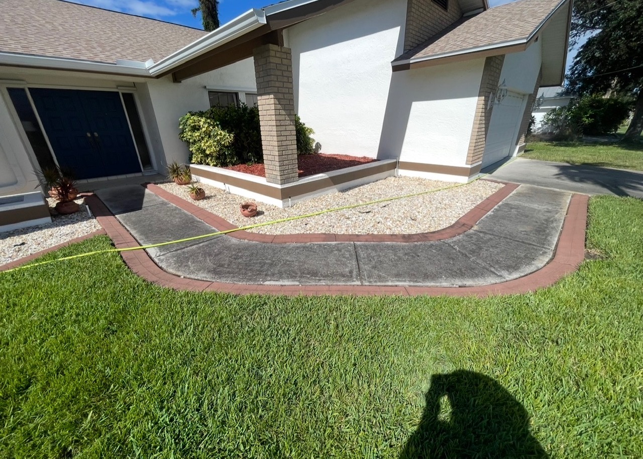 Front walkway before pressure washing